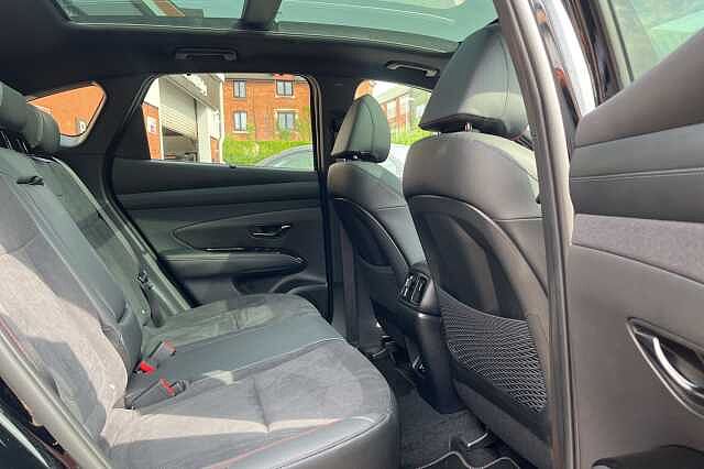 Hyundai TUCSON 1.6T Hybrid N Line S 5dr Auto Black