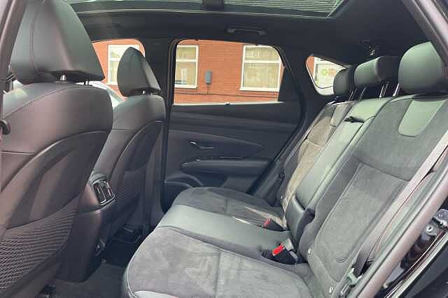 Hyundai TUCSON 1.6T Hybrid N Line S 5dr Auto Black