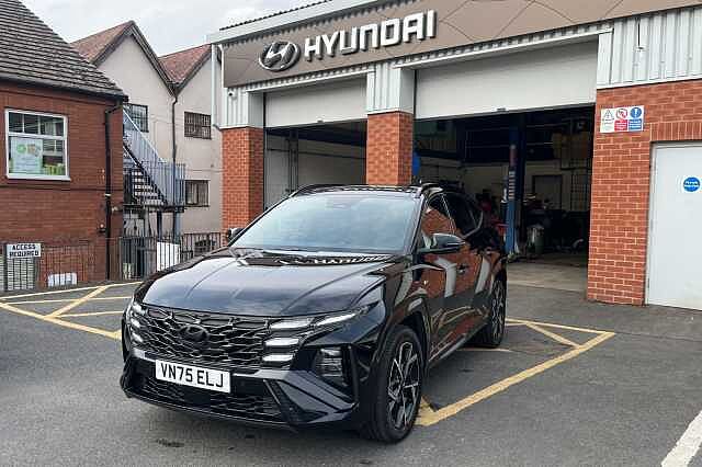 Hyundai TUCSON 1.6T Hybrid N Line S 5dr Auto Black