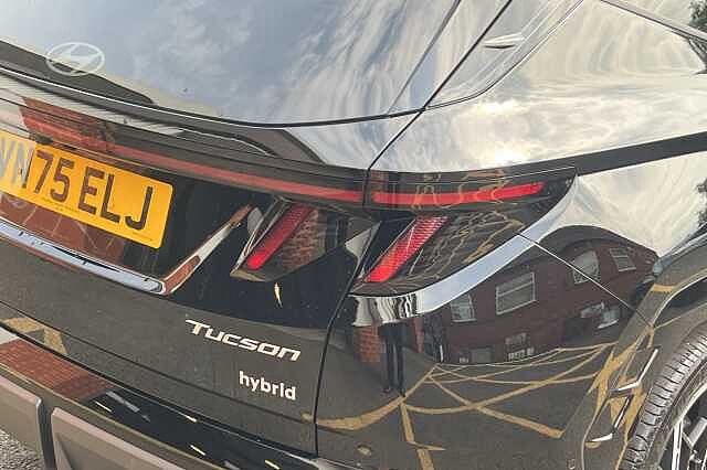 Hyundai TUCSON 1.6T Hybrid N Line S 5dr Auto Black