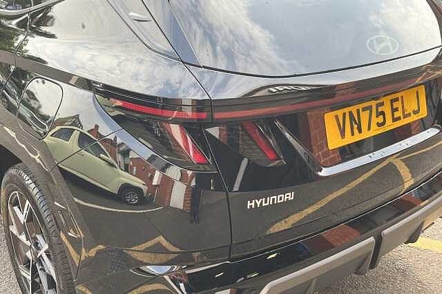Hyundai TUCSON 1.6T Hybrid N Line S 5dr Auto Black