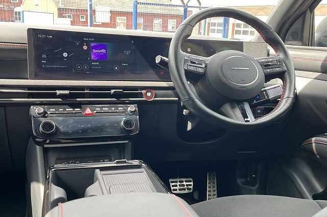 Hyundai TUCSON 1.6T Hybrid N Line 5dr Auto Black