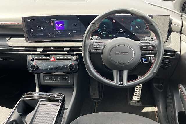 Hyundai TUCSON 1.6T Hybrid N Line 5dr Auto Black