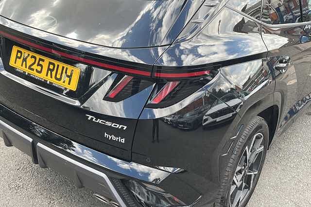 Hyundai TUCSON 1.6T Hybrid N Line 5dr Auto Black