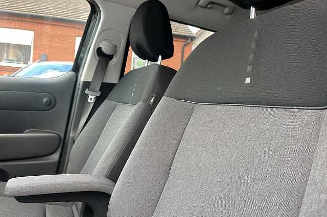 Hyundai Inster 02 49kWh 5dr Auto