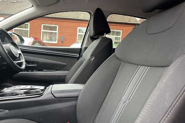 Hyundai TUCSON 1.6 T-GDi Hybrid 230ps Premium 5dr 2WD Auto
