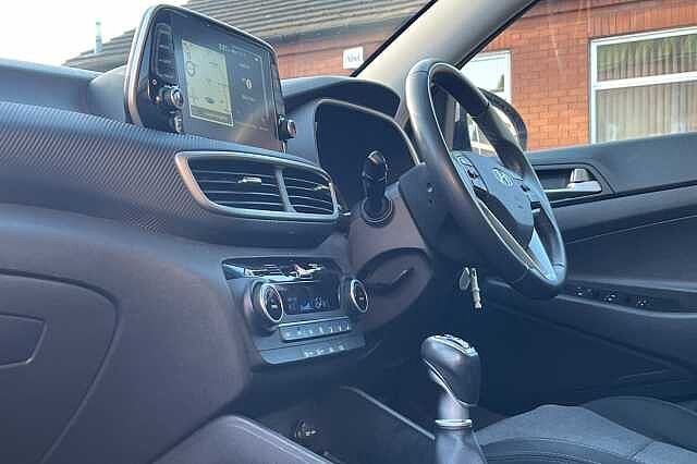 Hyundai TUCSON 1.6 CRDi 48Volt MHEV SE Nav 5dr 2WD