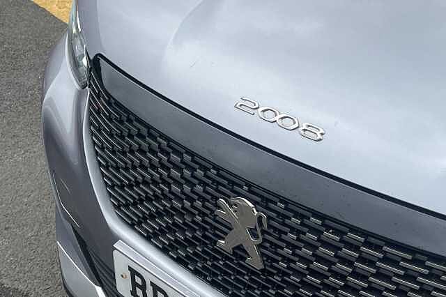 Peugeot 2008 1.2 PureTech 130 Allure Premium+ 5dr EAT8