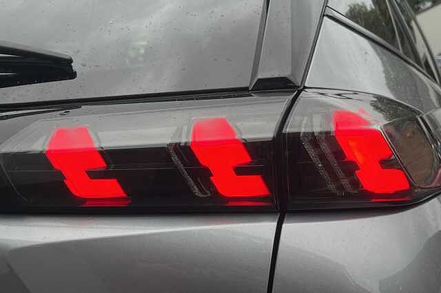 Peugeot 2008 1.2 PureTech 130 Allure Premium+ 5dr EAT8