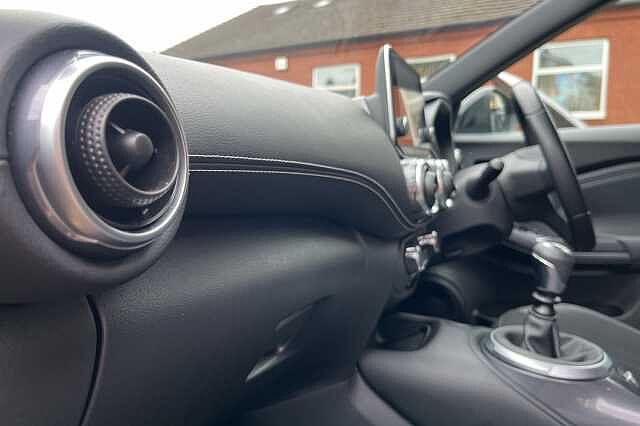 Nissan Juke 1.0 DiG-T 114 N-Connecta 5dr