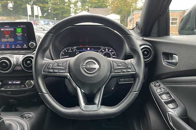 Nissan Juke 1.0 DiG-T 114 N-Connecta 5dr