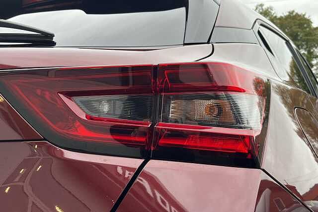 Nissan Juke 1.0 DiG-T 114 N-Connecta 5dr