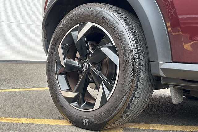 Nissan Juke 1.0 DiG-T 114 N-Connecta 5dr