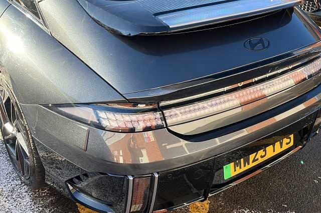 Hyundai IONIQ 6 First Edition 77kWh 4dr AWD Auto