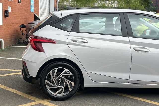 Hyundai i20 1.0 T-GDi Advance 5dr DCT