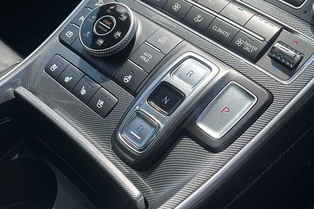 Hyundai SANTA FE 1.6 TGDi Plug-in Hybrid Ultimate 5dr 4WD Auto Grey