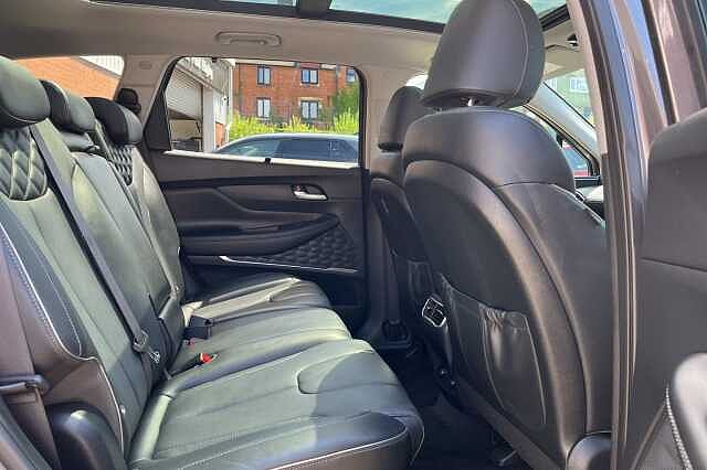Hyundai SANTA FE 1.6 TGDi Plug-in Hybrid Ultimate 5dr 4WD Auto Grey