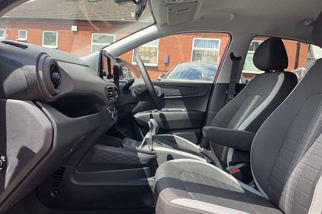 Hyundai I10 1.0 [63] Advance 5dr Auto [Nav] Red