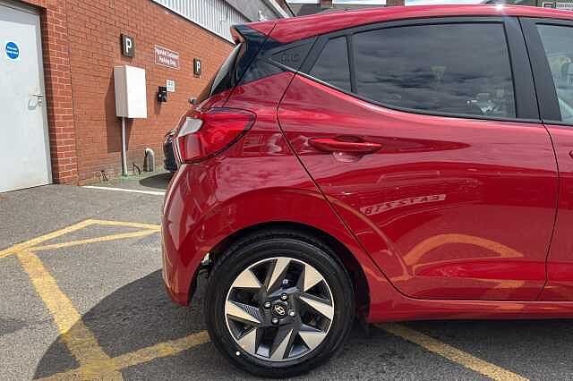 Hyundai I10 1.0 [63] Advance 5dr Auto [Nav] Red