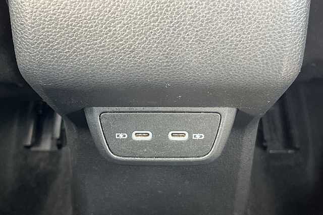 Volkswagen Polo 1.0 TSI Life 5dr