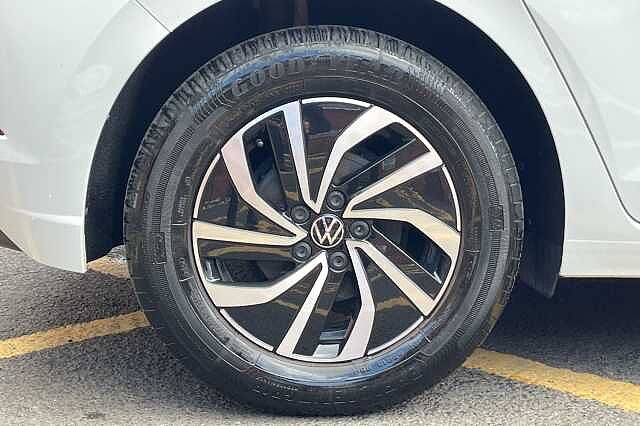 Volkswagen Polo 1.0 TSI Life 5dr