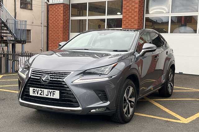 Lexus Nx 300h 2.5 Takumi 5dr CVT [Pan roof]