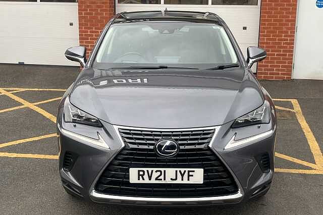 Lexus Nx 300h 2.5 Takumi 5dr CVT [Pan roof]