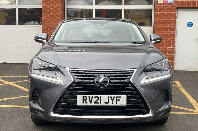 Lexus Nx 300h 2.5 Takumi 5dr CVT [Pan roof]