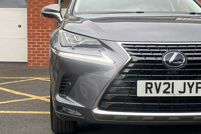 Lexus Nx 300h 2.5 Takumi 5dr CVT [Pan roof]