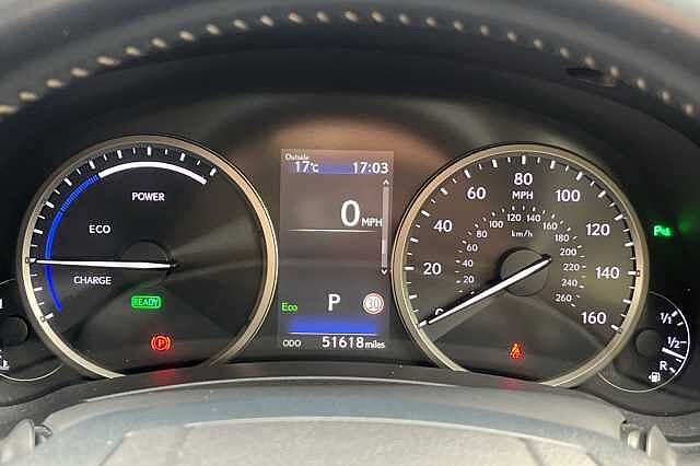 Lexus Nx 300h 2.5 Takumi 5dr CVT [Pan roof]