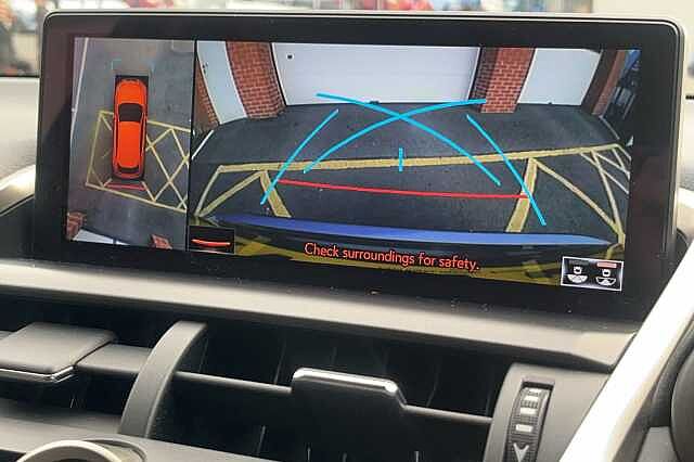 Lexus Nx 300h 2.5 Takumi 5dr CVT [Pan roof]