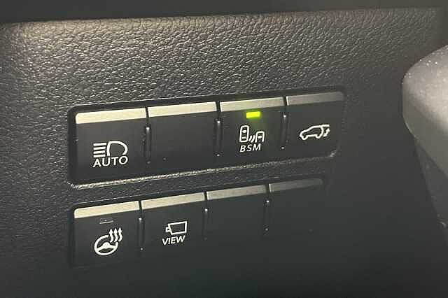 Lexus Nx 300h 2.5 Takumi 5dr CVT [Pan roof]