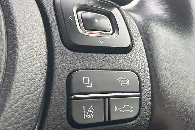 Lexus Nx 300h 2.5 Takumi 5dr CVT [Pan roof]