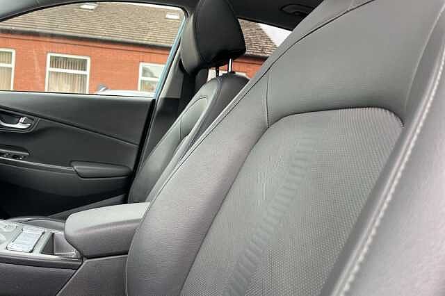 Hyundai KONA ELECTRIC Ultimate 64kWh 5dr Auto Blue