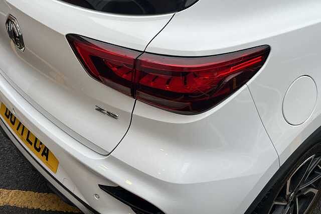 MG Zs 1.5 VTi-TECH Exclusive 5dr