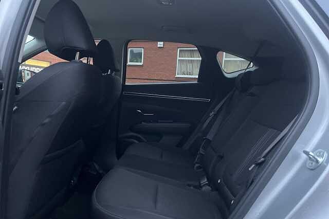 Hyundai TUCSON 1.6 T-GDi Hybrid 230ps Premium 5dr 2WD Auto Silver