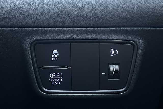 Hyundai TUCSON 1.6 T-GDi Hybrid 230ps Premium 5dr 2WD Auto Silver