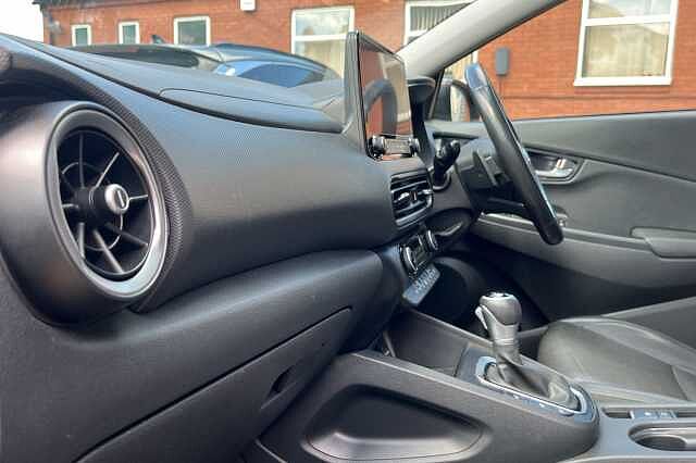 Hyundai KONA 1.6 GDi Hybrid Ultimate 5dr DCT