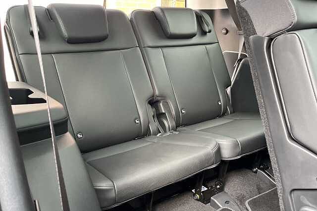 Hyundai SANTA FE 1.6 T-GDi Hybrid Ultimate 5dr 4WD Auto