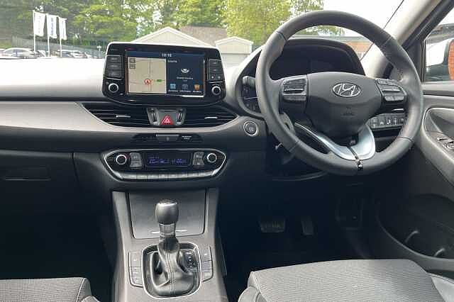 Hyundai i30 Fastback 1.4 T-GDI Premium 5dr DCT