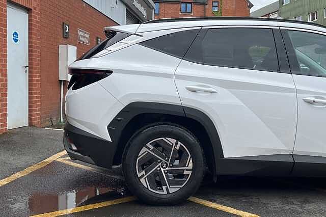 Hyundai TUCSON 1.6T Advance 5dr