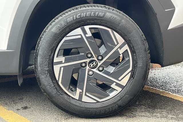 Hyundai TUCSON 1.6T Advance 5dr