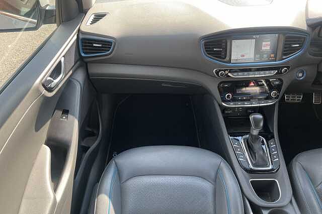 Hyundai IONIQ 1.6 GDi Hybrid Premium SE 5dr DCT