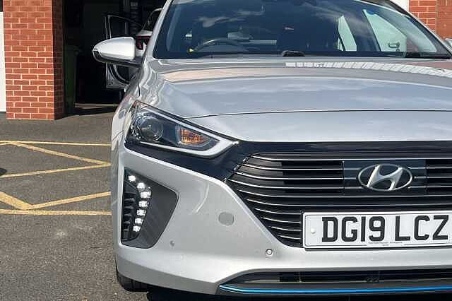 Hyundai IONIQ 1.6 GDi Hybrid Premium SE 5dr DCT