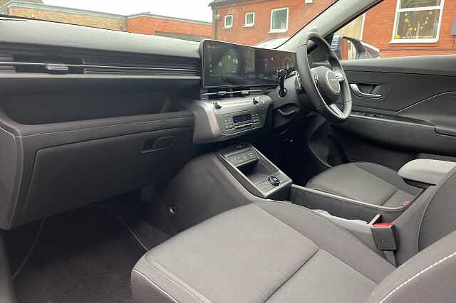 Hyundai KONA 65 kWh (218ps) Advance