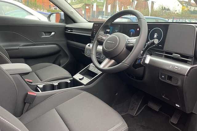 Hyundai KONA 65 kWh (218ps) Advance