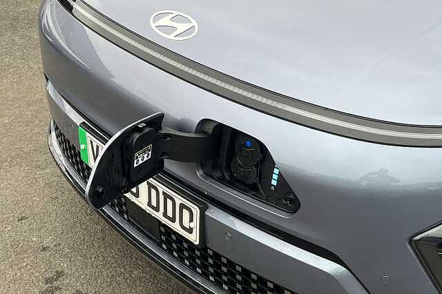 Hyundai KONA 65 kWh (218ps) Advance