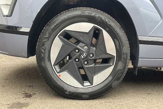 Hyundai KONA 65 kWh (218ps) Advance