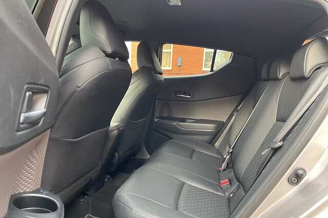 Toyota C-HR 1.8 Hybrid Excel 5dr CVT