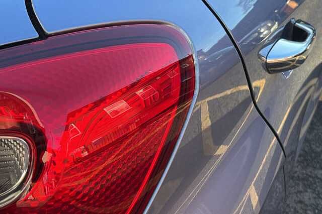 Hyundai I10 1.0 Premium 5dr Auto [Nav] Blue